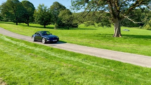 Carnforth, Lancaster, UK. 2025 AUG, 17. Leighton Hall, Porsche car show. Vidéo 315005127