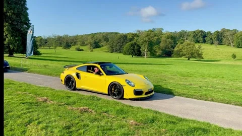 Carnforth, Lancaster, UK. 2025 AUG, 17. Leighton Hall, Porsche car show. Vidéo 315005776