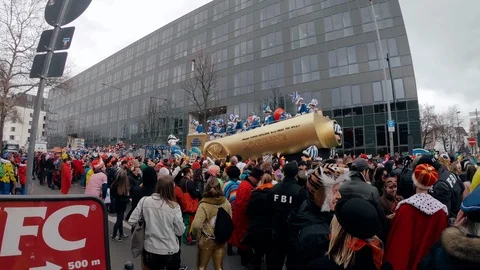 Carnival or Karneval parade in the central city of Cologne/Köln street karneval Stock Footage 104349953