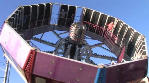 Carnival Rides 16 Stock-Footage 8915701