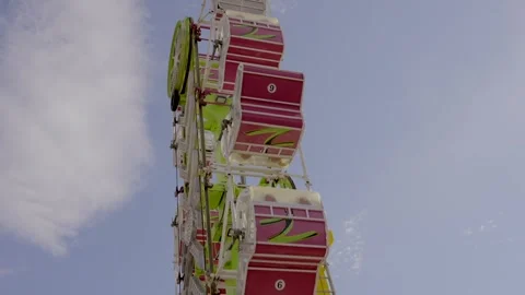 Carnival thrill ride Stock Footage 333328239