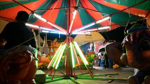 Carousel in amusement park Stock-Footage 120417571