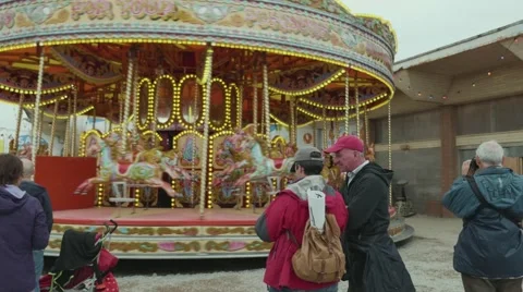 Carousel at dismaland Vídeo Stock 58104244