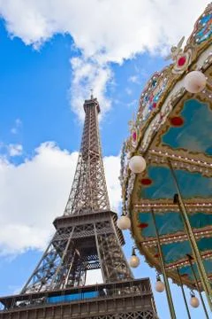 Carousel at the eiffel tower, paris Foto stock