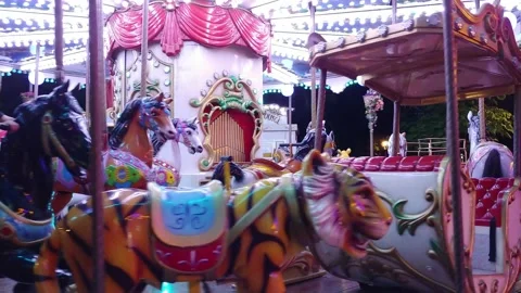 Carousel 스톡 동영상 136117207