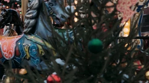 Carousel horse on a cloudy winter day Stock-Footage 295983132
