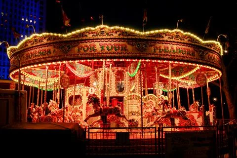 Carousel at night with many lights Foto stock
