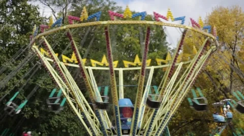 Carousel in the park 動画素材 68991217