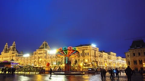 Carousel, Red Square, Traditional fair, Christmas illuminations and decorations Stock-Footage 102909476