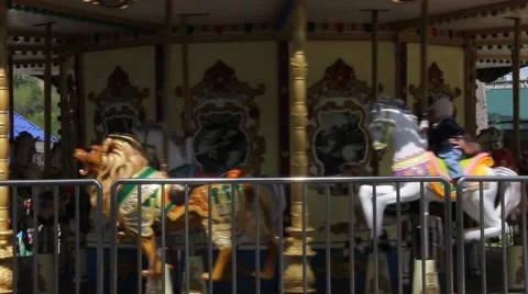 Carousel ride Stockbeeldmateriaal 50308631