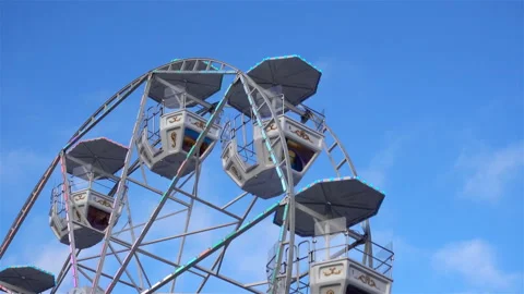 Carousel rotating ferris whee in 4K. Stock Footage 126140797