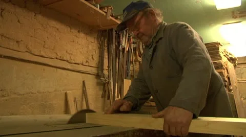 Carpenter Video stock 12659633