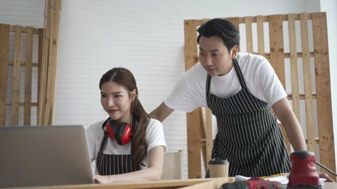 Carpenter work at workshop. Stockbeeldmateriaal 244147017