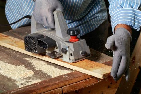 Carpenter is working 库存照片