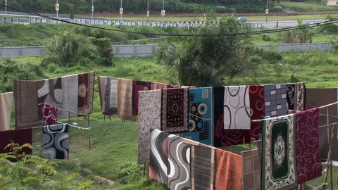 Carpets exposed for sale in Douala Video stock 80492977