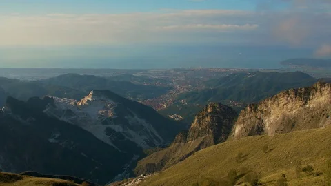 Carrara marble quarry Stock-Footage 75464383
