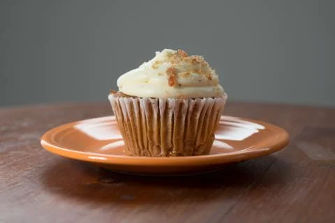 Carrot Cake Cupcake 库存照片