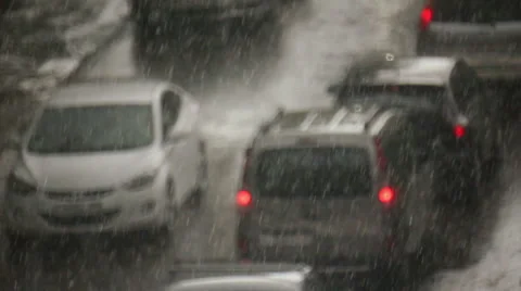 Cars in plentiful rain Stock Footage 49083604