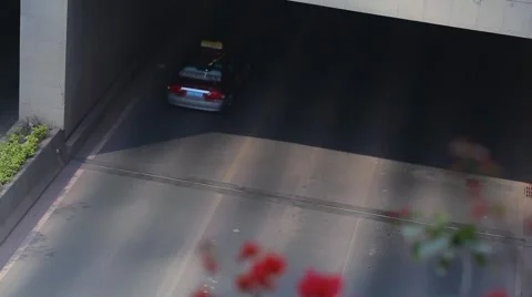 Cars traveling in the tunnel Video stock 59122129