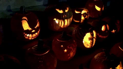 Carved Jack O'Lanterns 動画素材 252149302