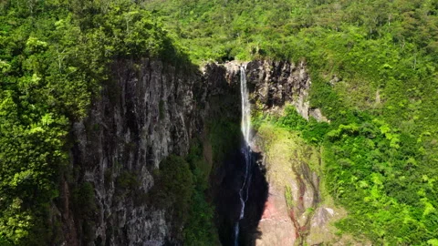 Cascade 500 Pieds waterfall also known as Cascade des Galets on Mauricius island Video stock 231078968