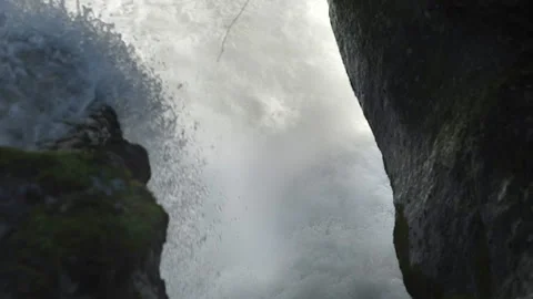 Cascade Video stock 168015595