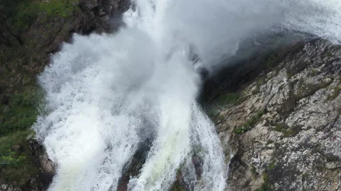 Cascade Stock Footage 168020001