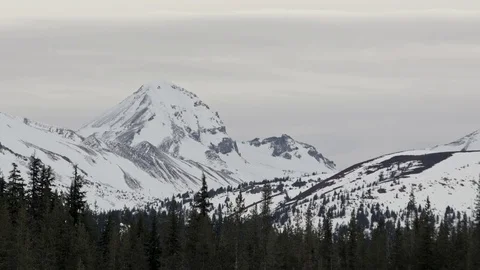 Cascade mountain Range- Winter Stock Footage 83228523