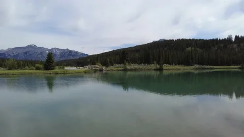 Cascade Ponds in Banff, Alberta, Canada. Stock-Footage 159022292