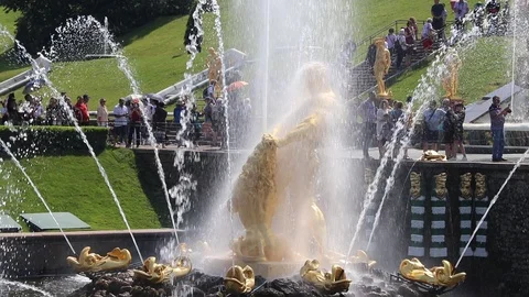 Cascade Samson in Peterhof. The most important fountain in Peterhof. Stock Footage 109657069