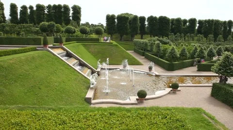 Cascades at Frederiksborg Castle Video stock 40462005