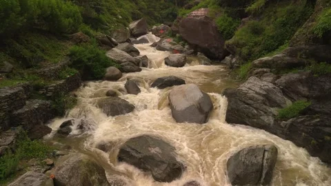Cascading rocky waterfall Vidéo 315138562