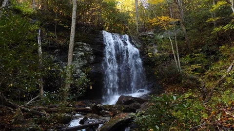 Cascading Waterfall with clear water on a fall day Stockbeeldmateriaal 98452819