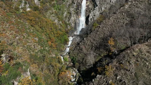 Cascata Frecha da Mizarela Stock Footage 188504642