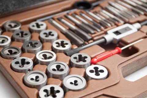 Case with hread Cutting Tools Stock-Fotos