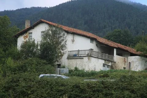 Caserio abandoned in the mountain Stock Photos