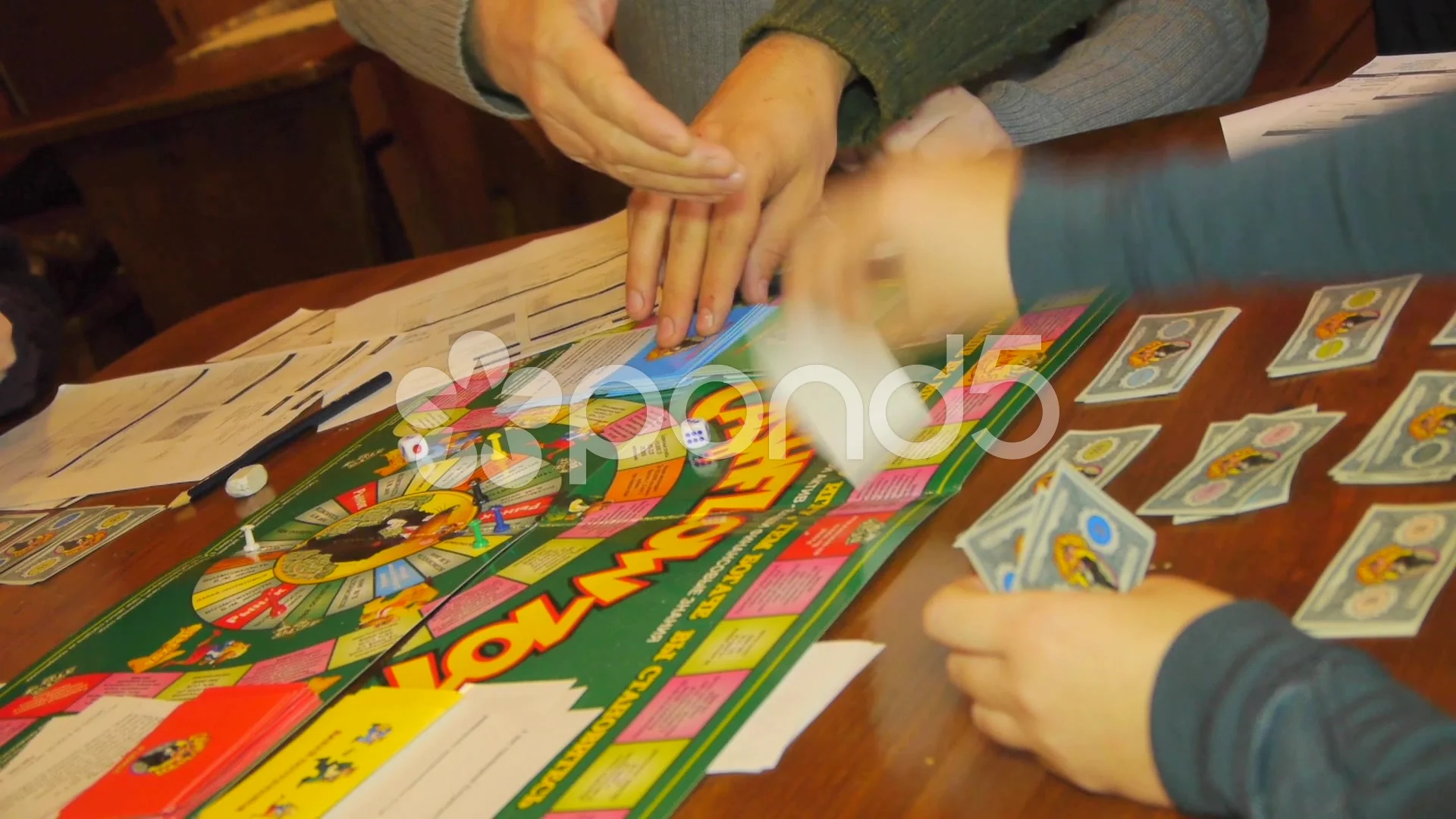 Cashflow game, Adults play a board game