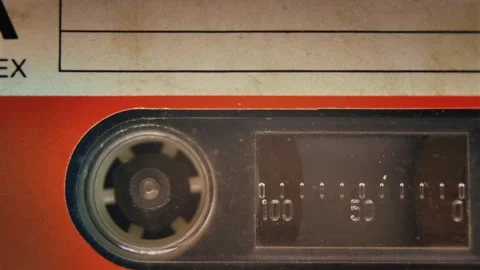 Cassette tape roller, detail macro shot Vidéo 345089769