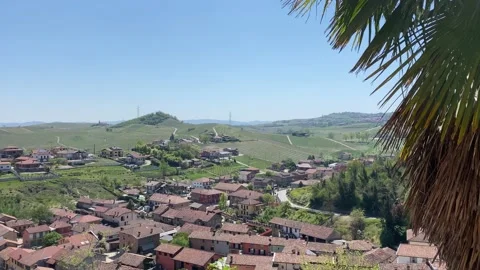 Castellinaldo d'Alba Stock Footage 189813742