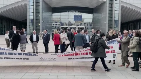 Castilla-La Mancha sees basic services in rural areas threatened by EU cuts, Bru Video stock 333129479