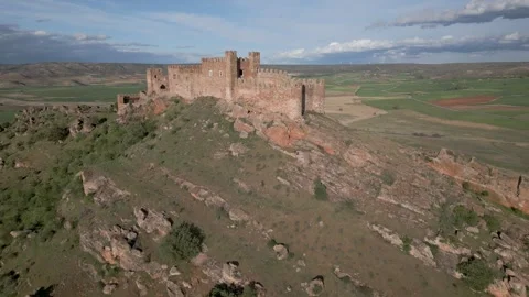 Castillo de Riba de Santiuste Stock Footage 244470367
