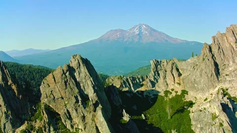 Castle Crags Peaks With Snow Capped Mount Shasta Stock-Footage 341645828