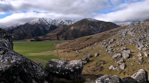Castle Hill Rocks and Limestone Boulders in Arthurs Pass National Park, New.. Video stock 286767192