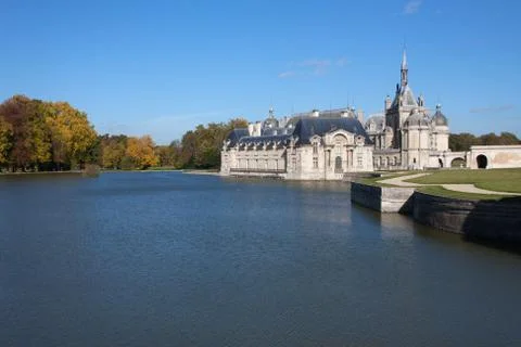 Castle by the lake Stock-Fotos