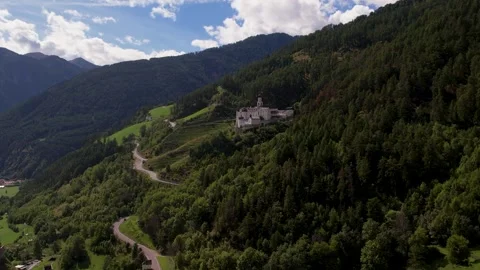 Castle in mountains Stock-Footage 252151997