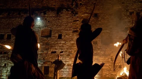 Castle Night Attack Fire Arrows Видео 103423496