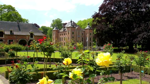 Castle in the park Coloma. Stock Footage 51034312