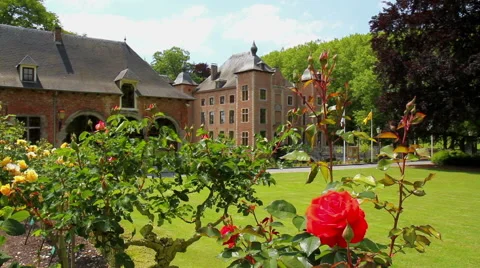 Castle in the park Coloma. Stock Footage 51034597