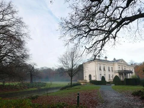Castle in a park Stock-Fotos