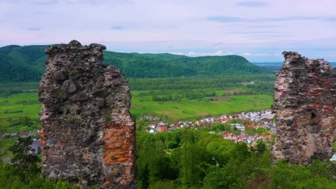 Castle ruins in Khust, Transcarpathia. 動画素材 170574430